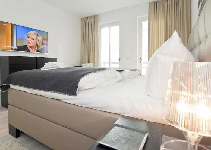 Strandresidenzen Bansin Schloonpalais 3 아파트